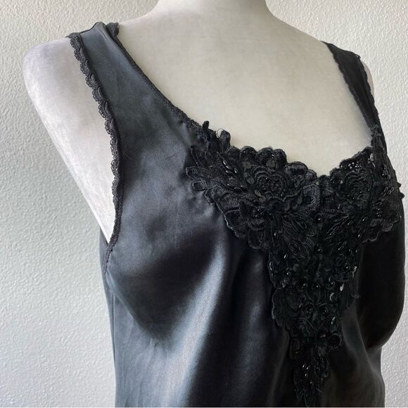 Vintage 80’s Teddy Embroidery Sequins Silky Top SZ L - Picture 3 of 10